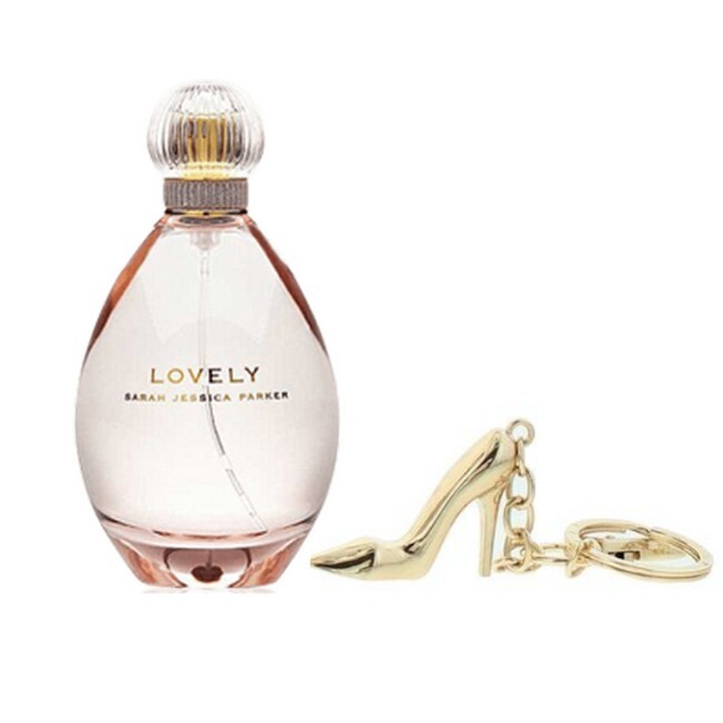 Sarah Jessica Parker - Lovely Gaveæske - 30 ml Edp & Nøglering